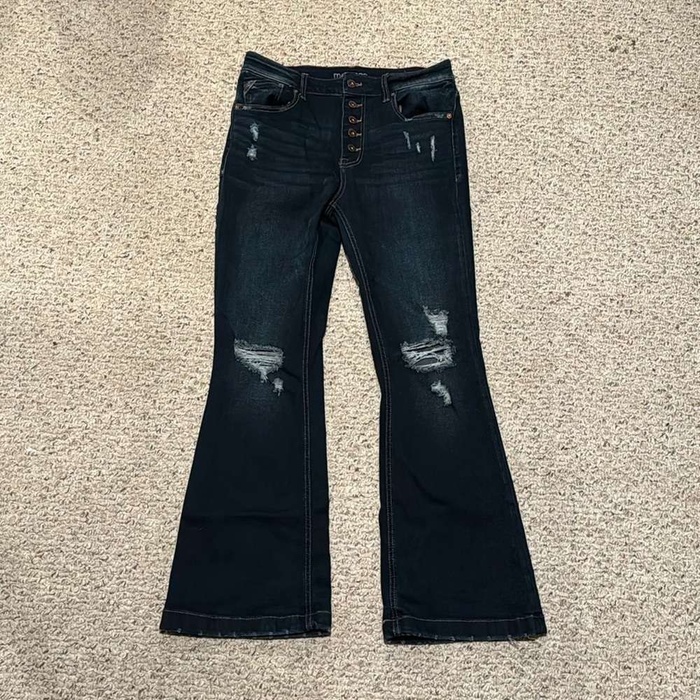 Maurice’s button fly dark wash boot cut jeans - size 10